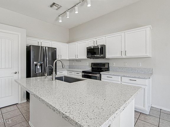 4th image of 13553 W IRONWOOD Street