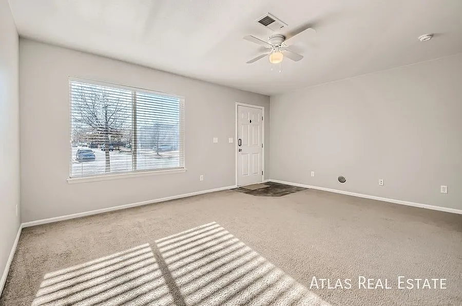 Coming Soon! Modern 3bd/2ba Home in Green Valley Ranch — Photo 3
