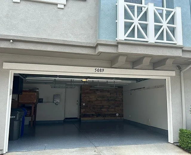 Unit Garage & Storage