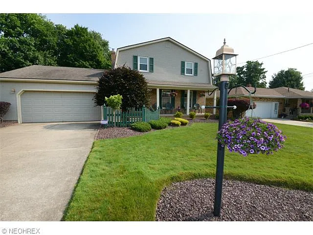1464 Tamarisk Trl photo 1