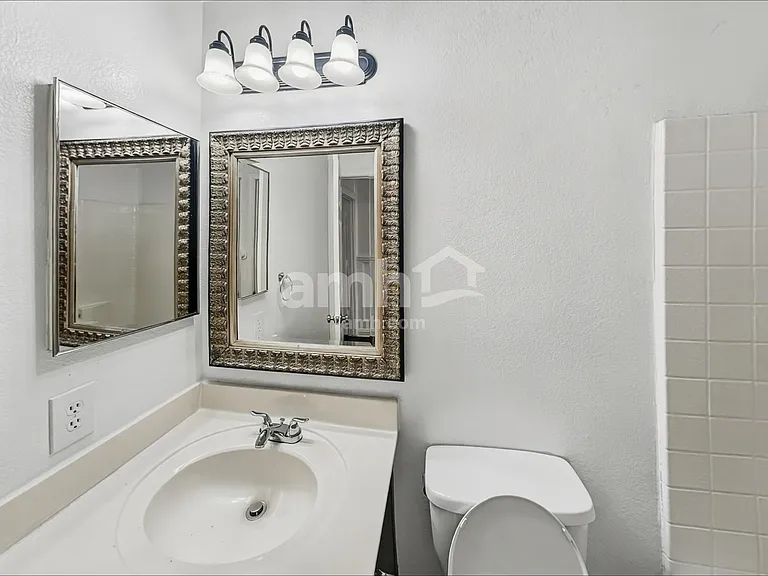 9715 E Inverness Ave — Photo 15