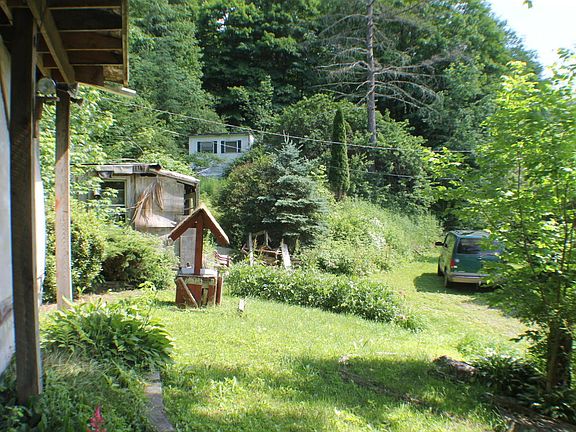 2nd image of 7216 State Highway 268