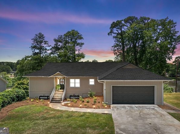 CARROLLTON GA HOMES FOR SALE WITH POOL visual data 5