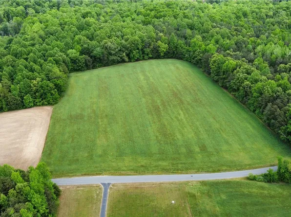 Boxley Rd, Ruther Glen, VA 22546