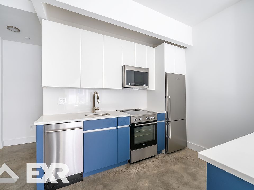 1st image of 1915 Beverley Rd #204