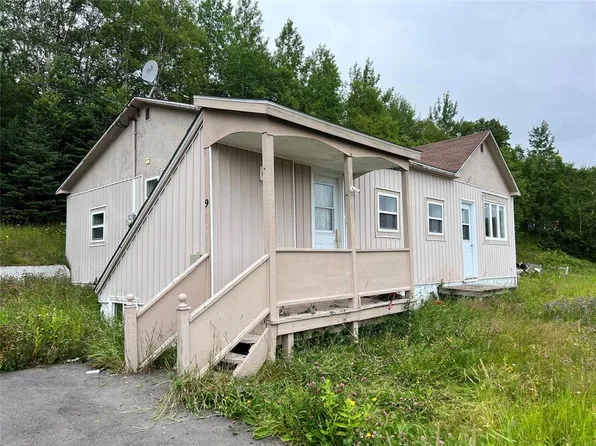 9 Winsors Lane, Springdale, NL A0J1T0