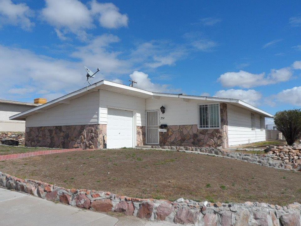 1st image of 751 Agnes Dr