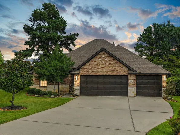 101 Racetrack Ln, Montgomery, TX 77356