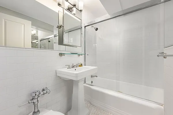 Sold by Compass | media 4