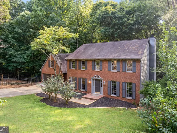 3752 Frederica Rd, Berkeley Lake, GA 30096