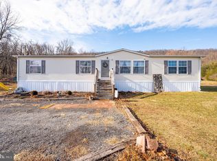 345 Loop Rd, Gerrardstown, WV 25420