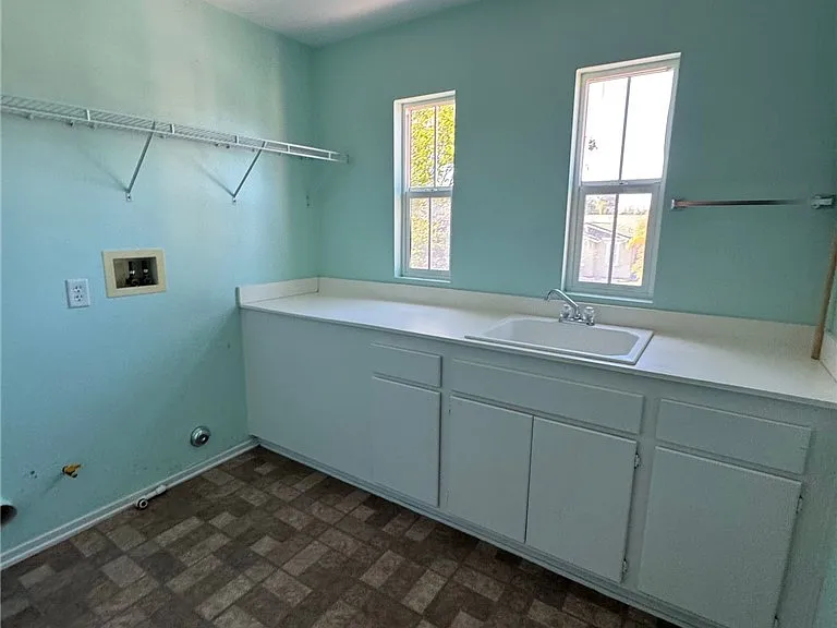 29166 Branwin St — Photo 24