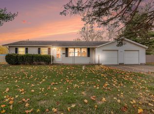 69548 Eisenhower Rd, Sturgis, MI 49091