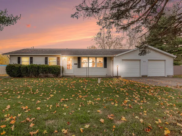 69548 Eisenhower Rd, Sturgis, MI 49091