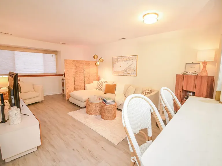 33 Foran Rd #9 — Photo 3