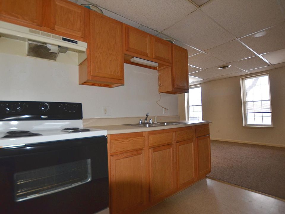 1st image of 315 S Madison Ave