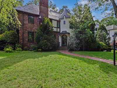 186 Nehoiden Rd, Newton, MA, 02468