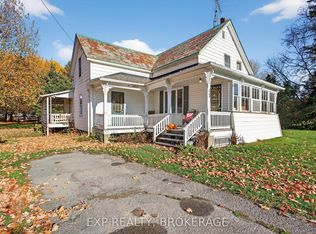 13 William St, Rideau Lakes, ON K0E1G0