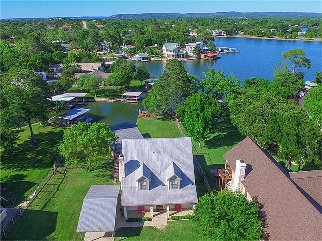1st image of 311 W Lakeshore Dr