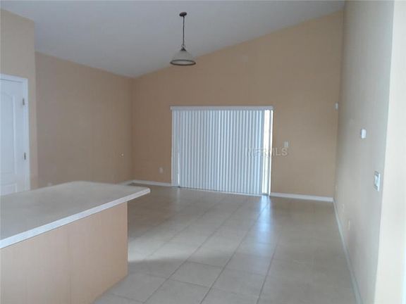5th image of 7208 Rex Hill Trl