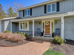 19985 Independence Dr, Brookfield, WI 53045