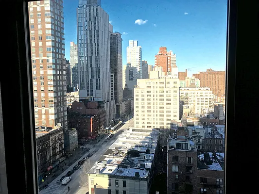 Sold by Owner | media 25