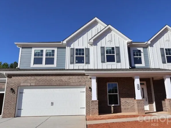 229 Amber Glen Dr, Locust, NC 28097