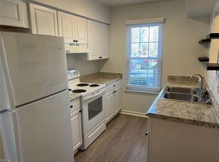 1408 Deerpond Ln, Virginia Beach, VA 23464