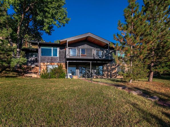 255 Linden Dr