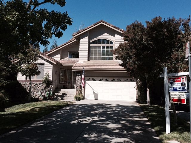 2nd image of 212 Promenade Ln