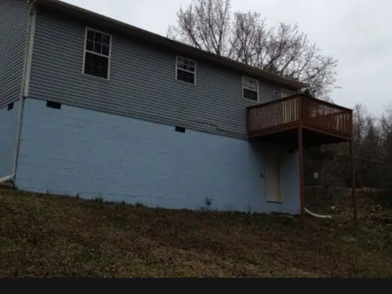 2824 Delrose Dr — Photo 21
