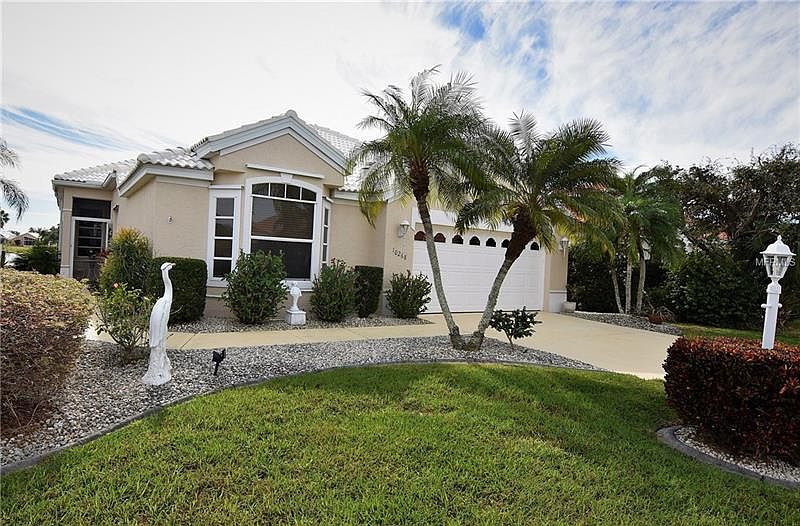 1st image of 10268 Arrowhead Dr