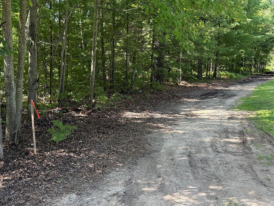 2nd image of 0 Acorn Ln