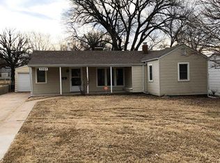 3307 E Penley Dr, Wichita, KS 67218