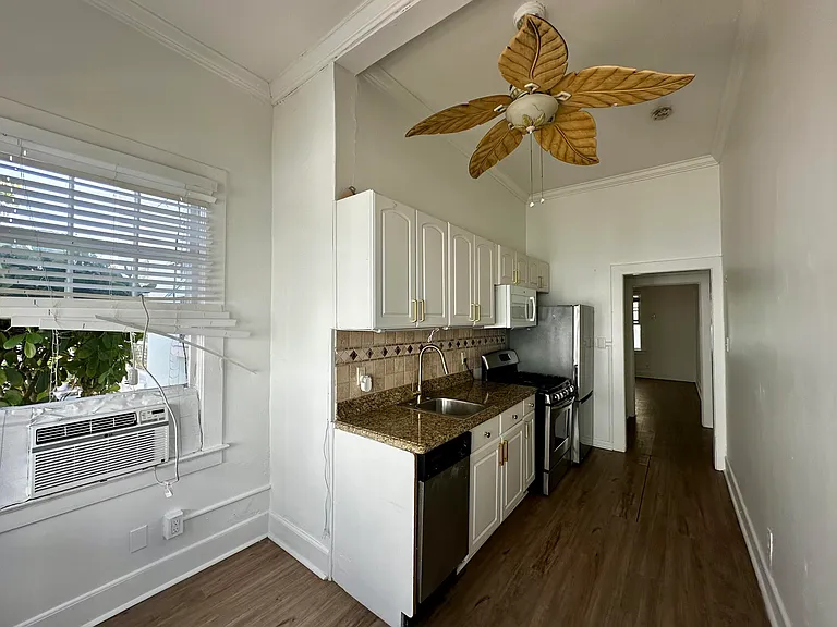 270 Seminole Ave #3 — Photo 7