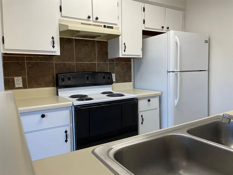 18800 Egret Bay Blvd #905 — Photo 7