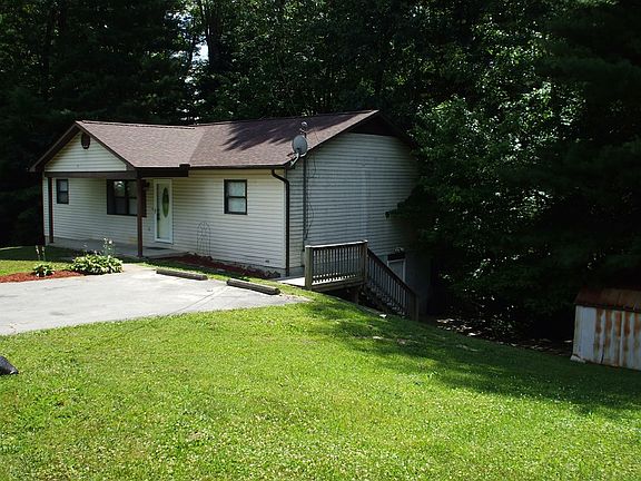 2nd image of 144 Beckett Dr