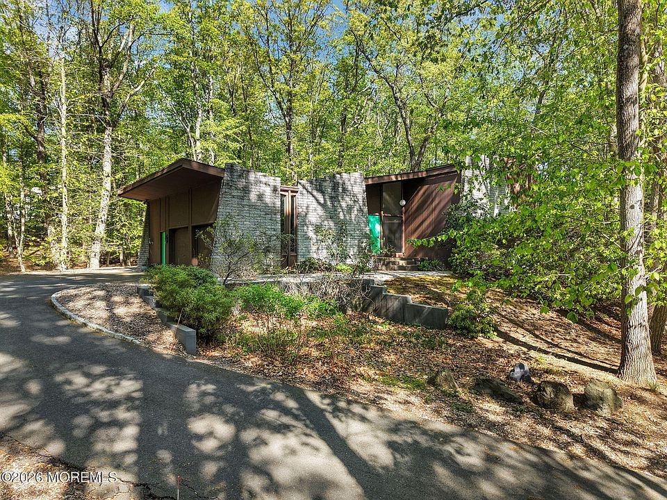 1st image of 4 Glenwood Road