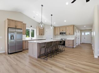 381 Old Glory Dr NE, Alexandria, MN 56308
