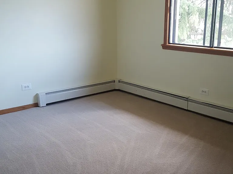 8405 Captons Ln #3 — Photo 10