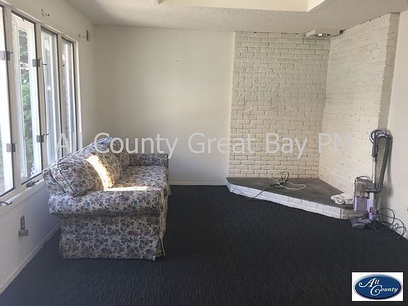 4th image of 220 Springmeadow Dr Unit C