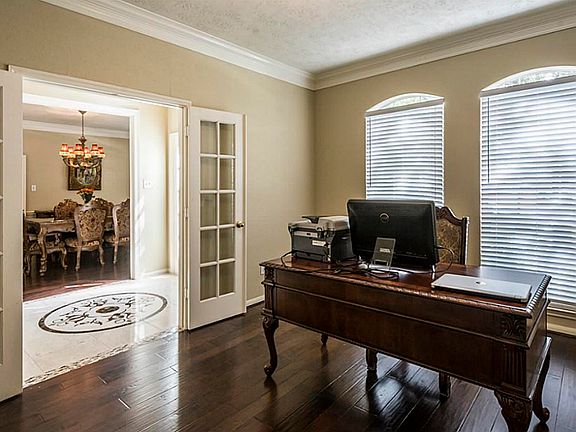 4th image of 1806 Timber Creek Dr
