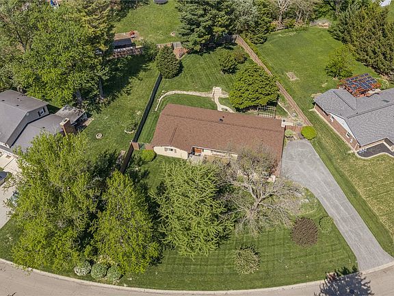 2nd image of 3158 Claydor Dr