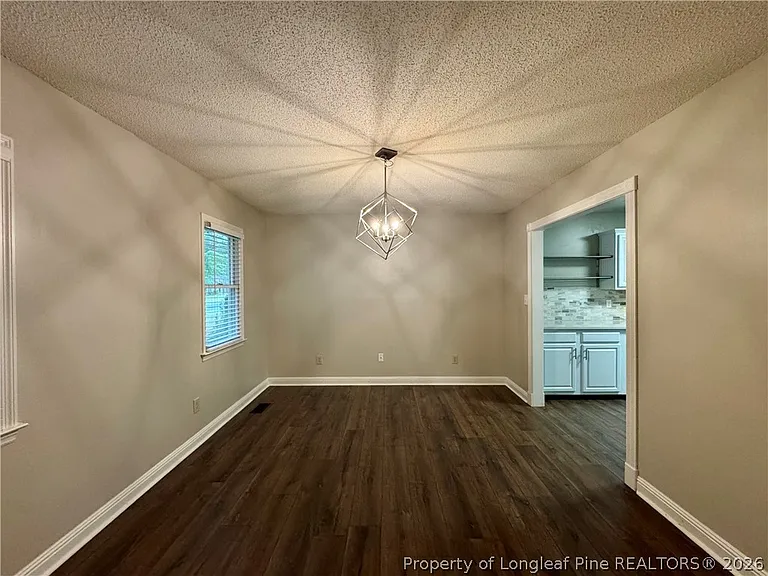 200 Horseshoe Dr — Photo 4
