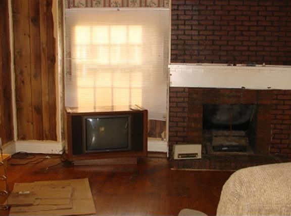 2nd image of 1412 Poplar St