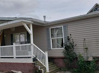 707 7th St, Palo, IA 52324