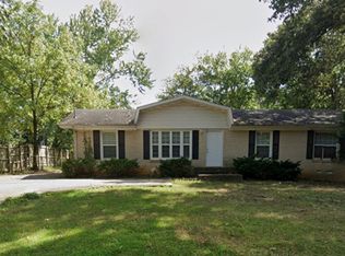 292 Lafayette Rd, Clarksville, TN 37042