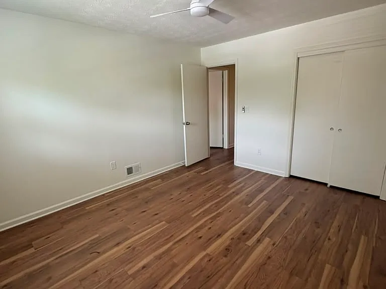 2880 Porter Glade Ct — Photo 6