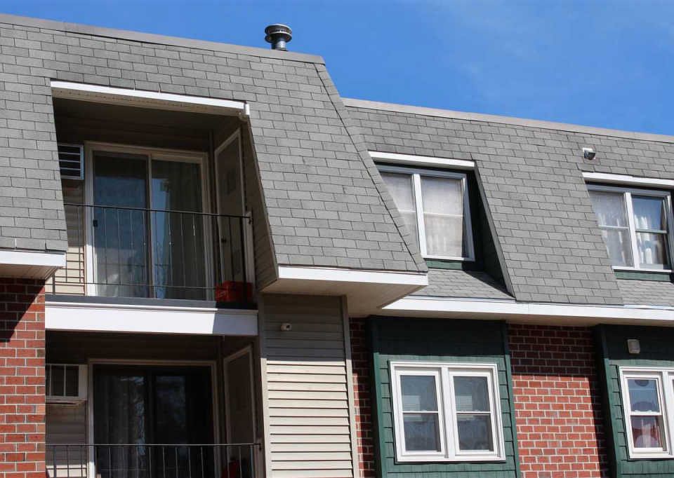 1st image of 6 Knights Bridge Dr APT 305