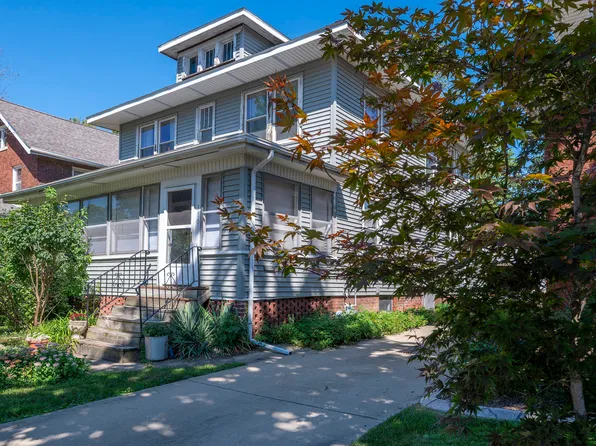 310 W White St, Champaign, IL 61820
